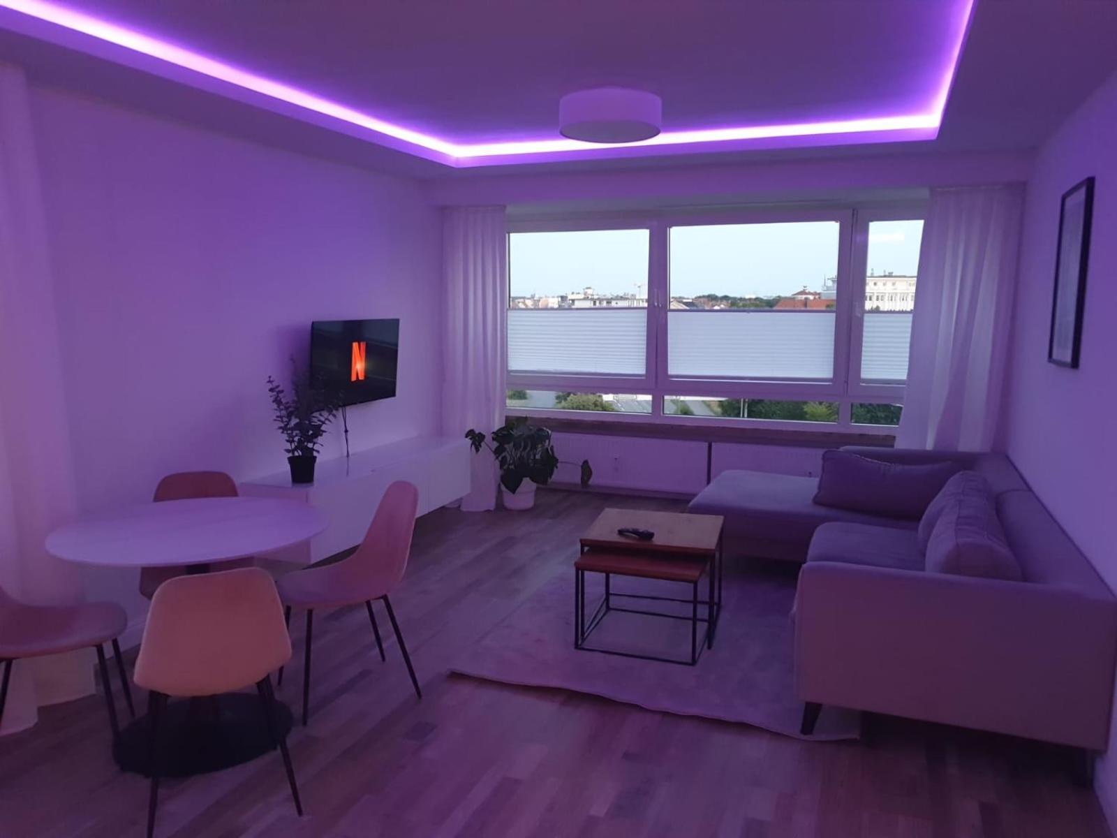 Moebeliertes Wohnen Auf Zeit Am Yachthafen Apartment Бремерхавен Екстериор снимка