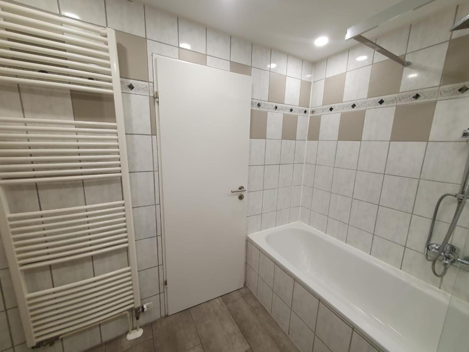 Moebeliertes Wohnen Auf Zeit Am Yachthafen Apartment Бремерхавен Екстериор снимка