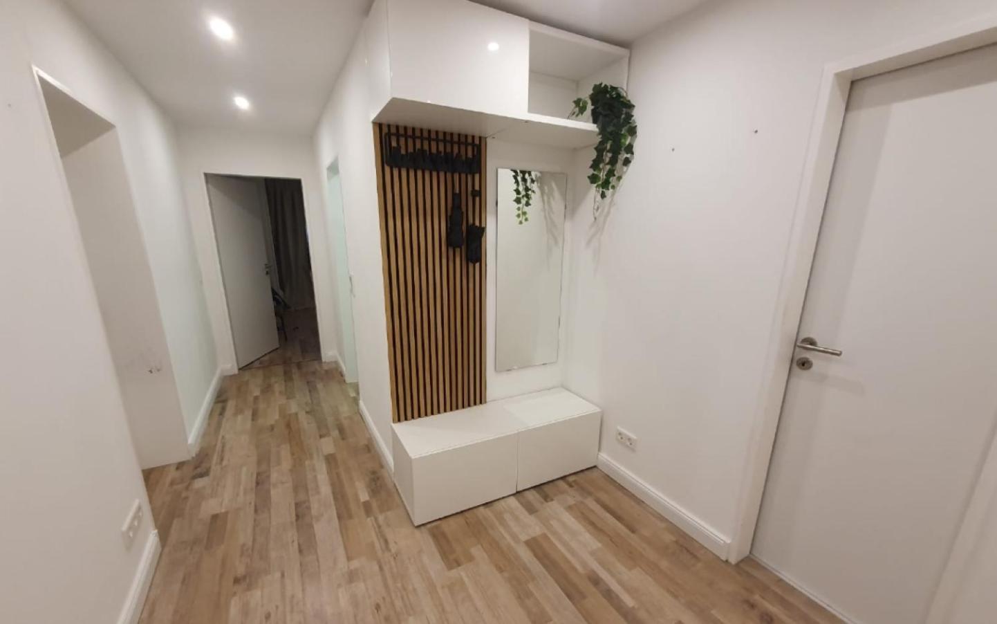 Moebeliertes Wohnen Auf Zeit Am Yachthafen Apartment Бремерхавен Екстериор снимка
